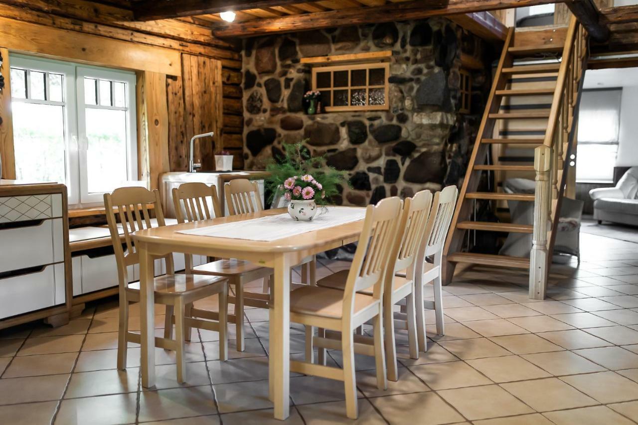 Erlendi Kodumajutus Villa Пярну Екстериор снимка